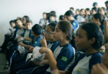 Estudantes da rede estadual lotam primeira sessão gratuita do ‘Cine Câmara’